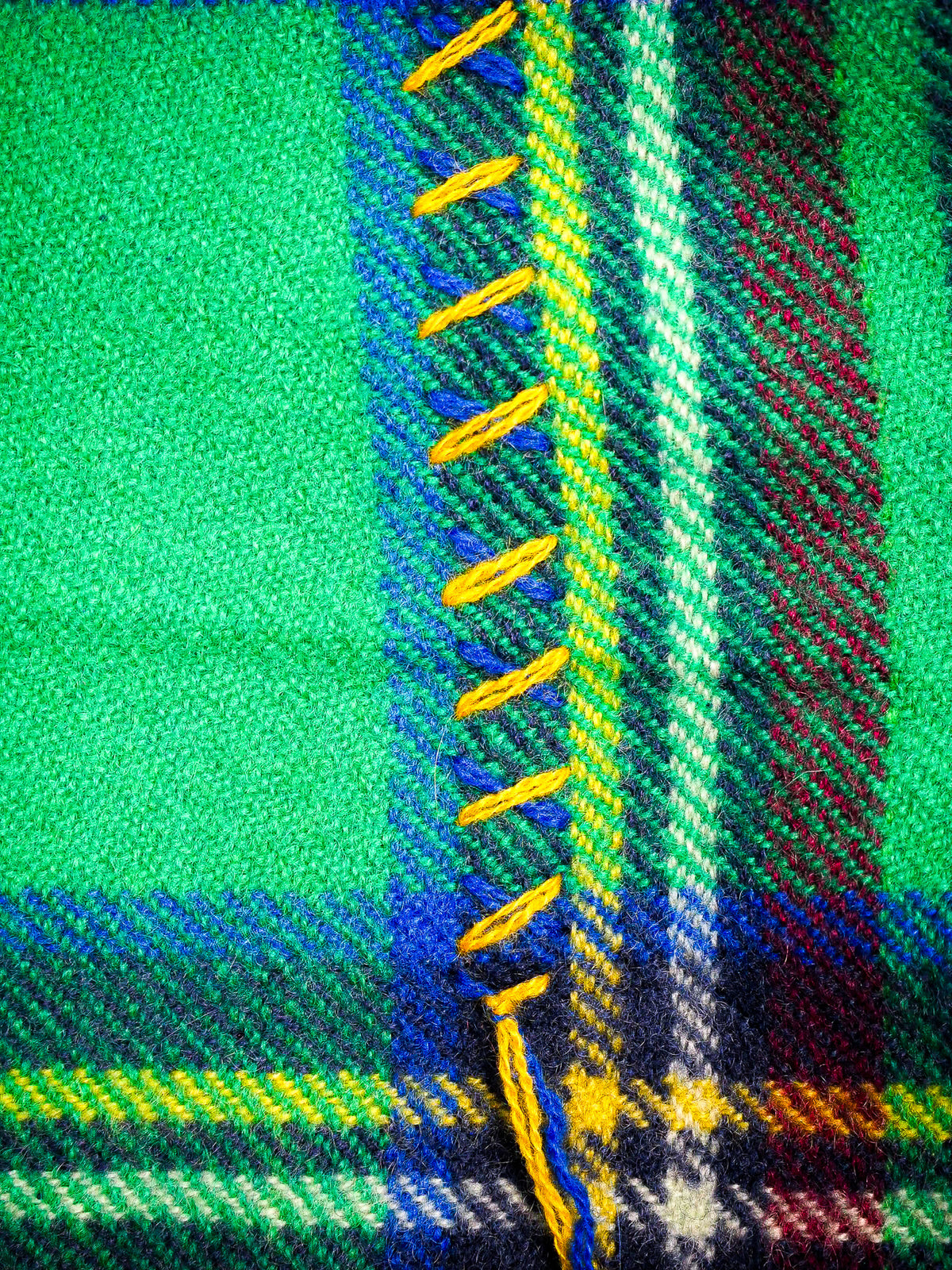 Bestickter Tartan Karo Schal Grün - 100% Kaschmir
