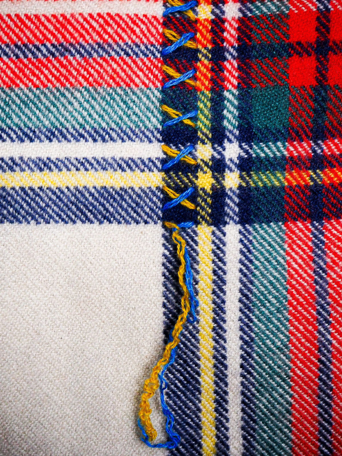 Bestickter Tartan Karo Schal Natur - 100% Kaschmir